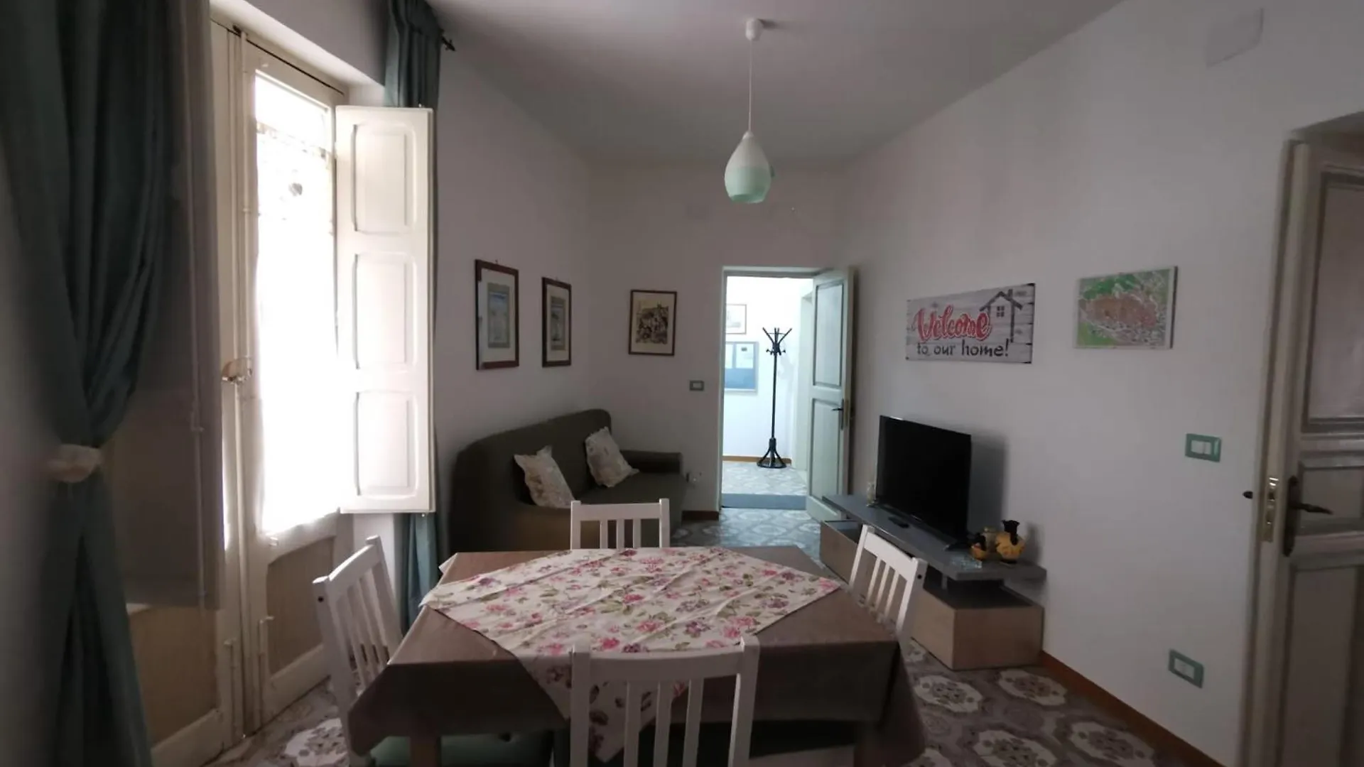 Una Scala Dal Centro Agrigento